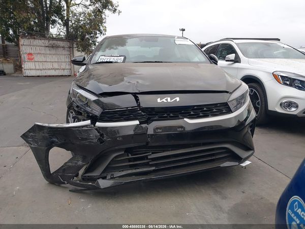 2023 KIA FORTE LXS