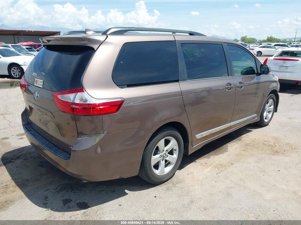 2018 TOYOTA SIENNA LE 8 PASSENGER