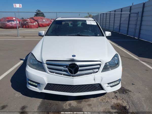 2013 MERCEDES-BENZ C 250 SPORT