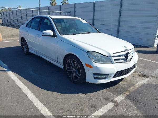 2013 MERCEDES-BENZ C 250 SPORT