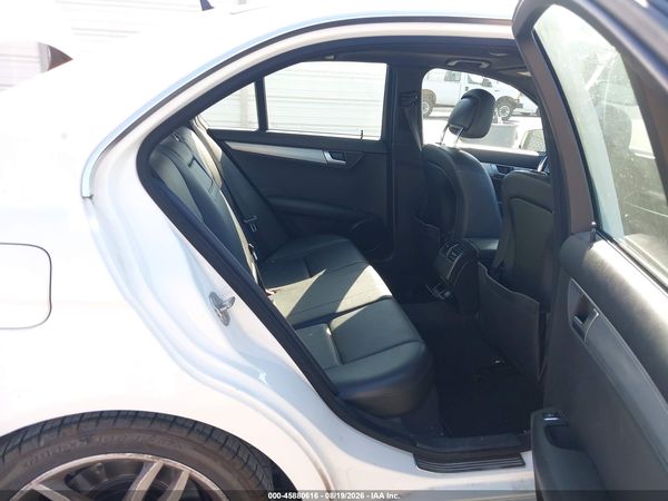 2013 MERCEDES-BENZ C 250 SPORT