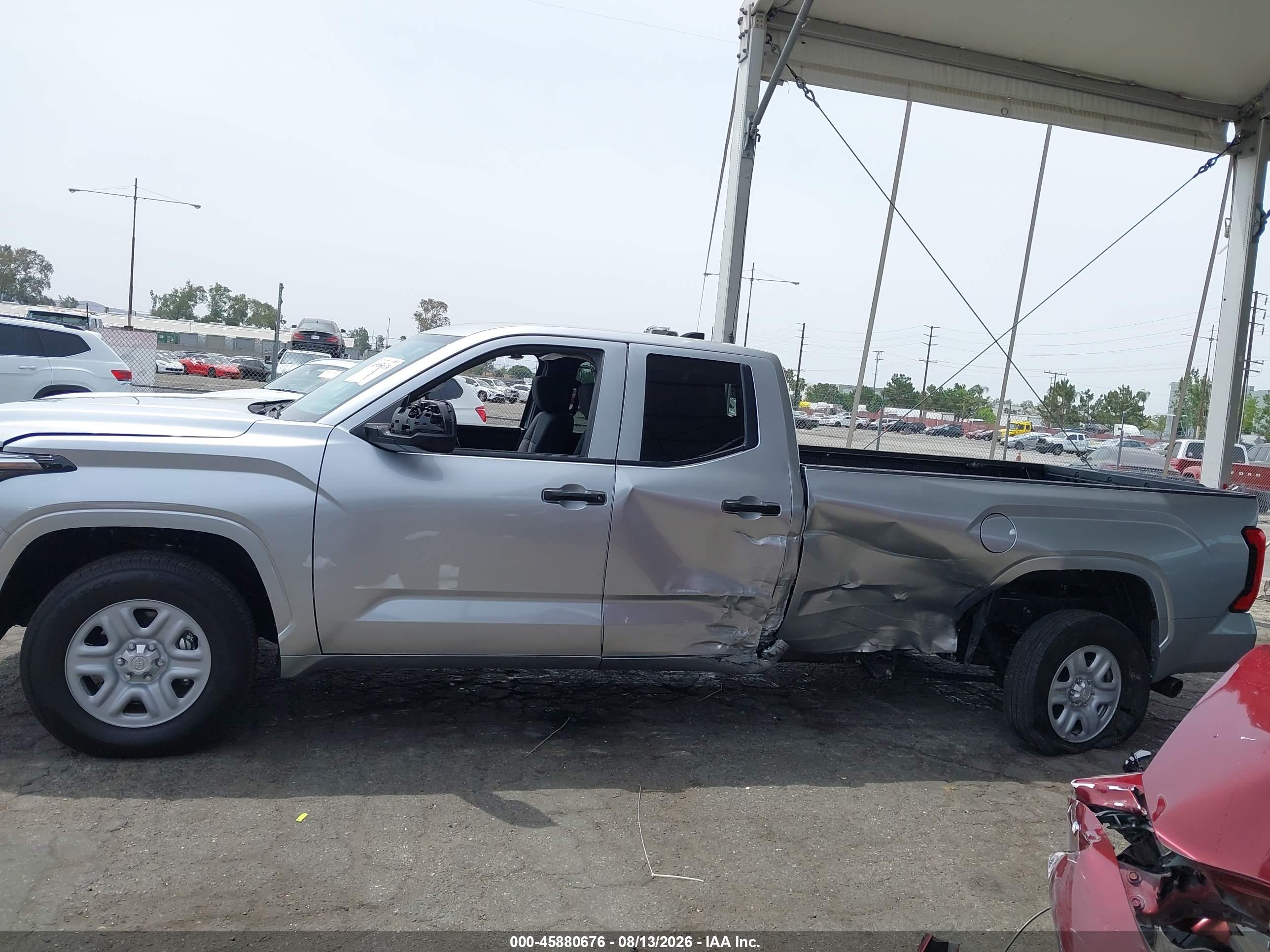 2026 TOYOTA TUNDRA SR DOUBLE CAB 8.1' BED