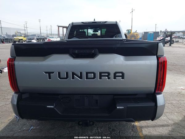 2026 TOYOTA TUNDRA SR DOUBLE CAB 8.1' BED