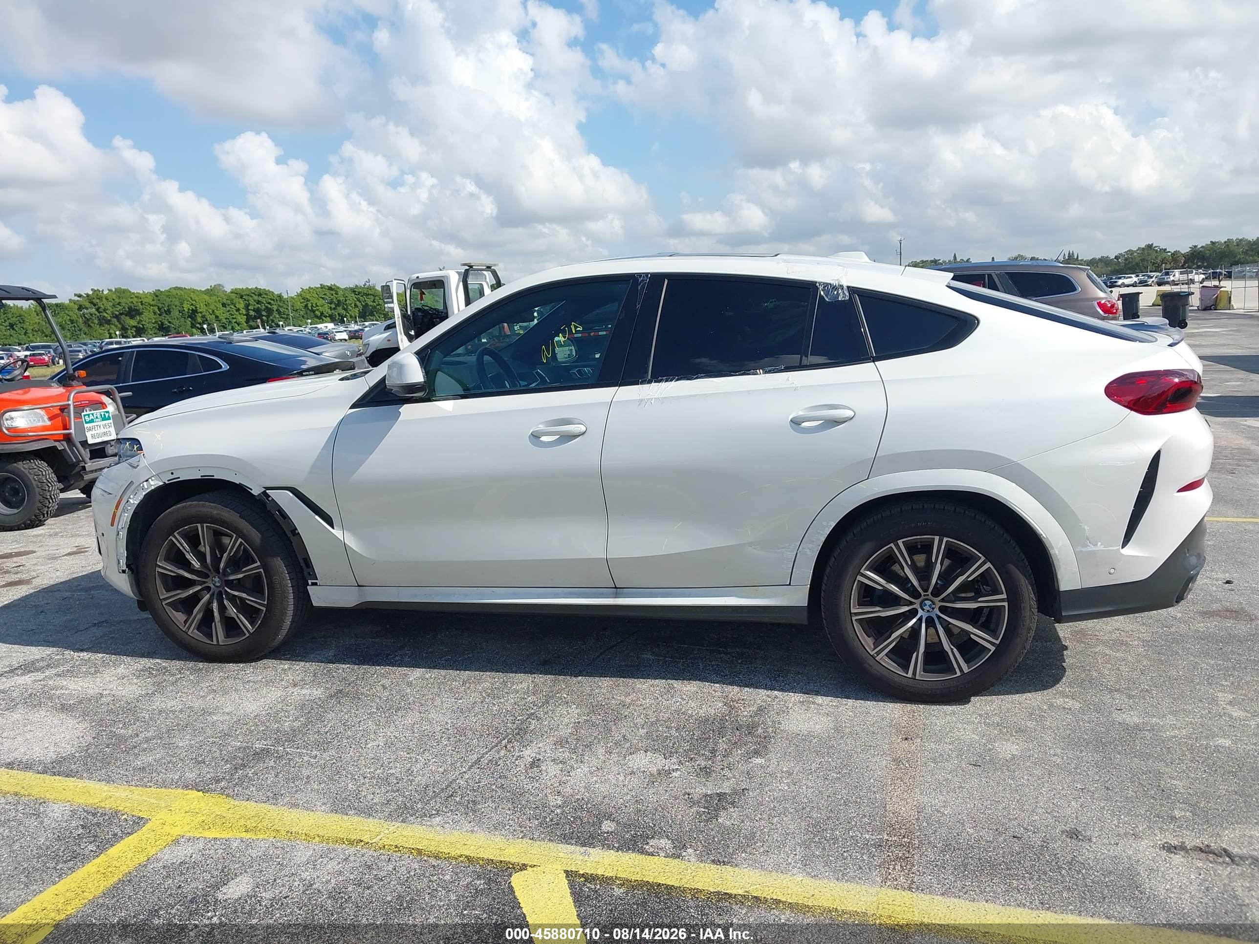 2026 BMW X6 XDRIVE40I