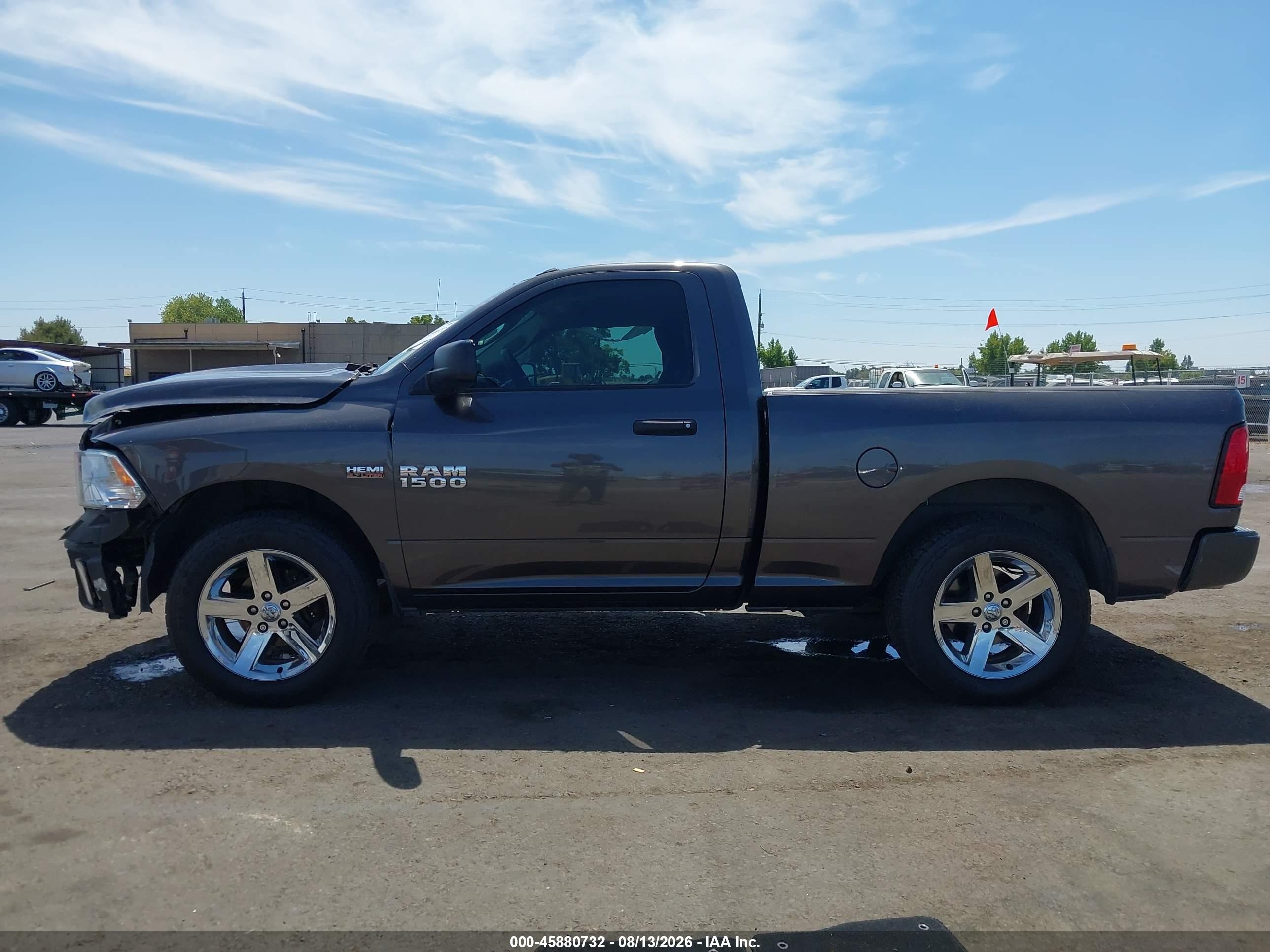 2016 RAM 1500 EXPRESS