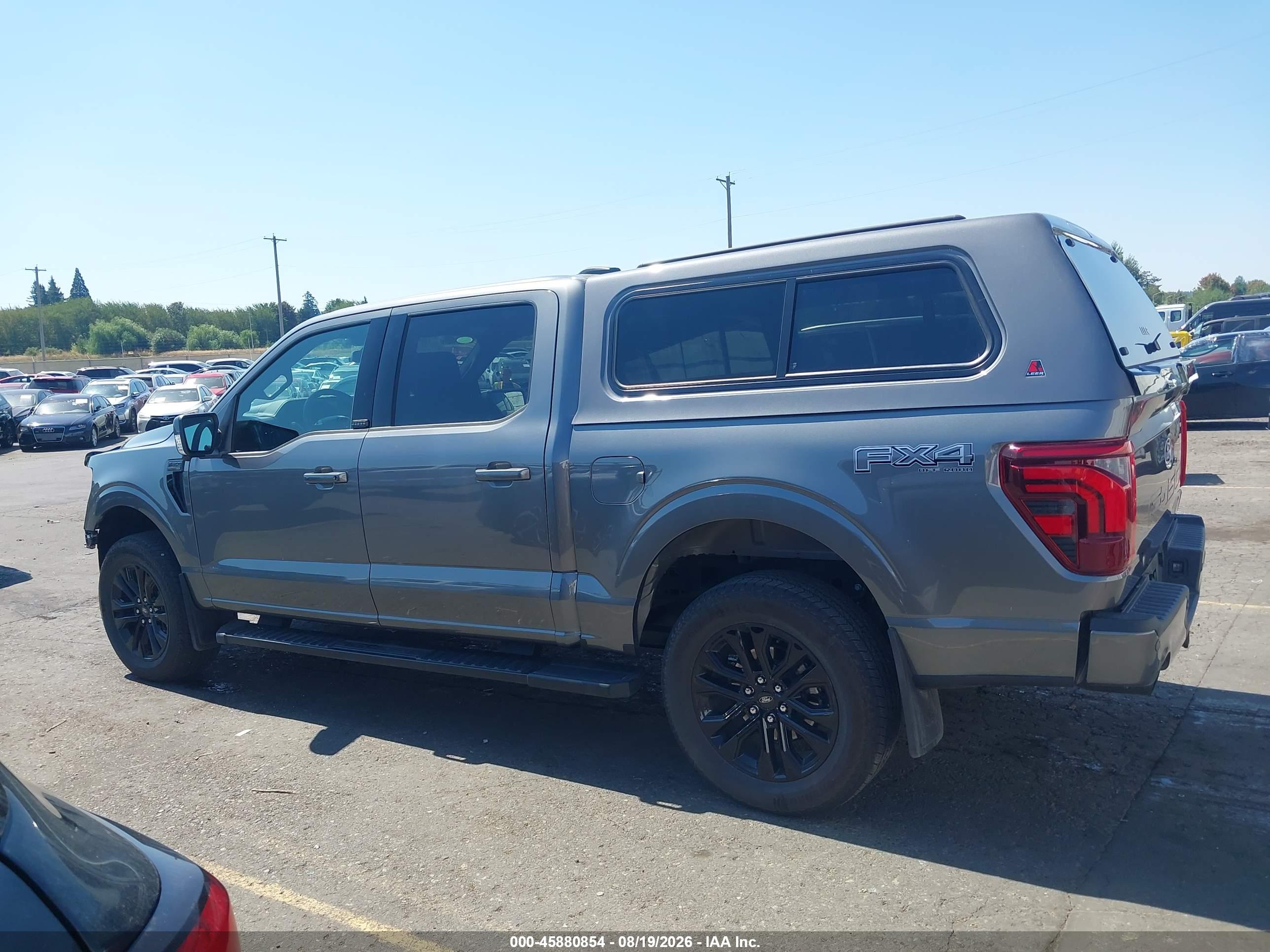 2025 FORD F-150 LARIAT