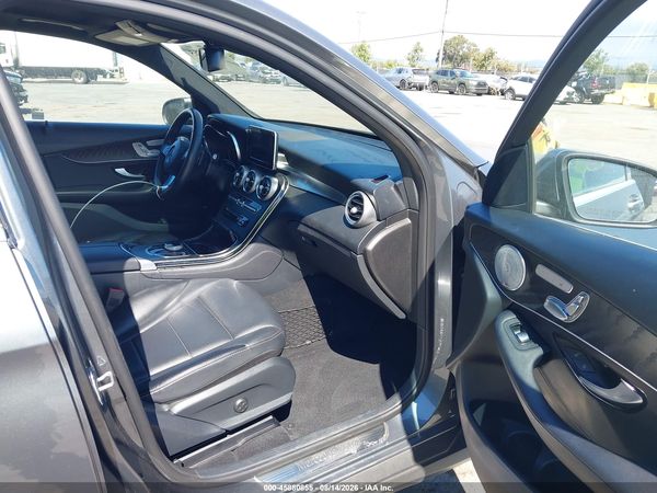 2018 MERCEDES-BENZ GLC 300 4MATIC
