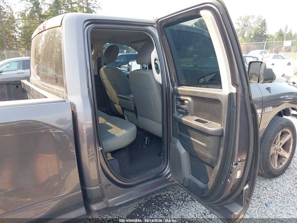 2017 RAM 1500 EXPRESS  4X4 6'4 BOX