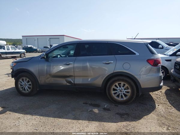2019 KIA SORENTO 2.4L LX