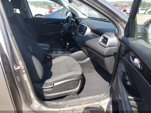 2019 KIA SORENTO 2.4L LX