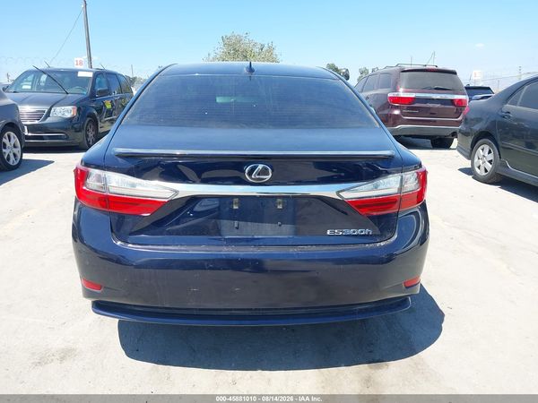 2016 LEXUS ES 300H