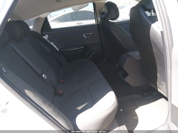 2025 KIA K4 LX