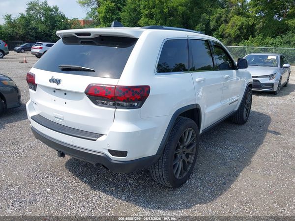 2020 JEEP GRAND CHEROKEE LAREDO