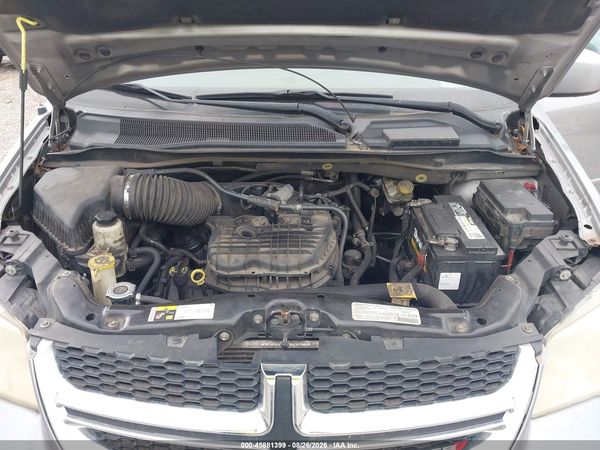 2013 DODGE GRAND CARAVAN SXT — I10