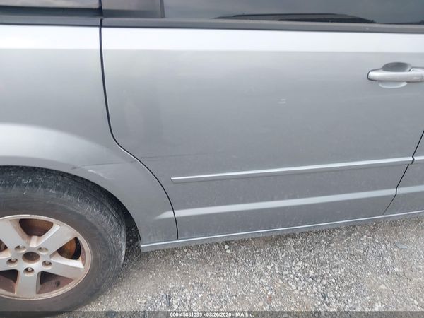 2013 DODGE GRAND CARAVAN SXT — I152