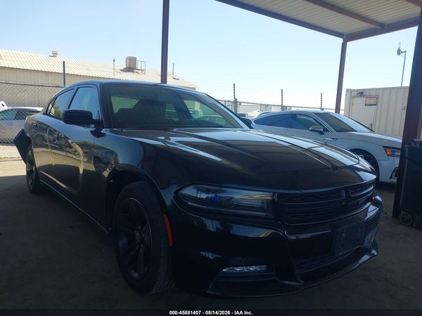 2016 DODGE CHARGER SXT