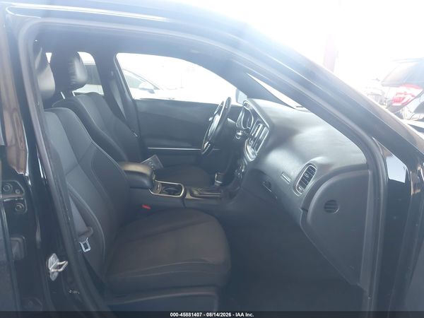 2016 DODGE CHARGER SXT
