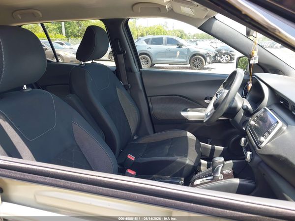 2019 NISSAN KICKS SV