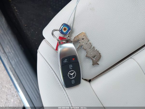 2023 MERCEDES-BENZ GLA 250 GLA250