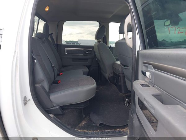 2017 RAM 1500 BIG HORN  4X4 6'4 BOX