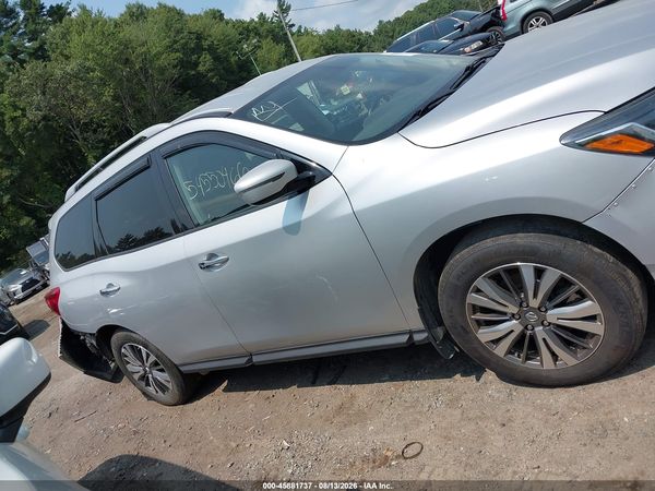 2018 NISSAN PATHFINDER SV