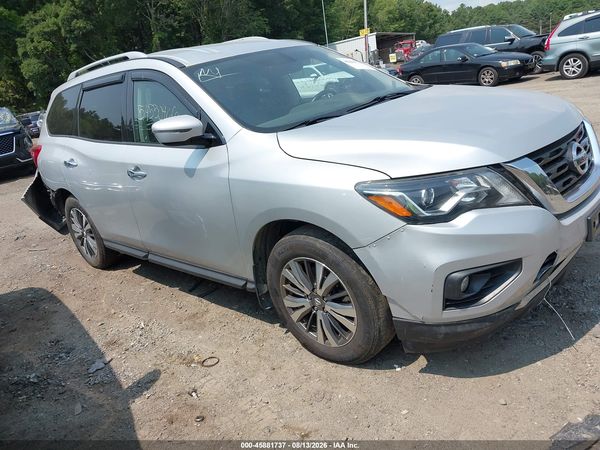 2018 NISSAN PATHFINDER SV