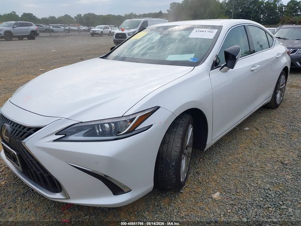 2022 LEXUS ES 300H LUXURY