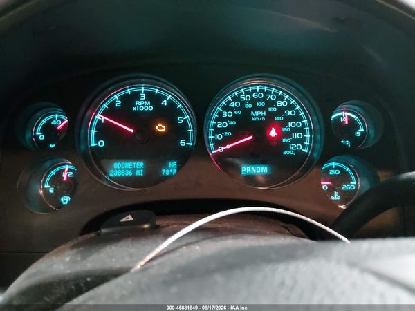 2014 CHEVROLET SUBURBAN LT — I118
