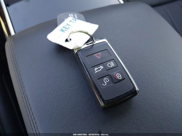 2023 LAND ROVER RANGE ROVER P530 SE — I11