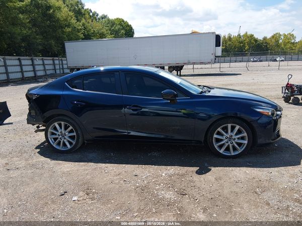 2017 MAZDA MAZDA3 GRAND TOURING