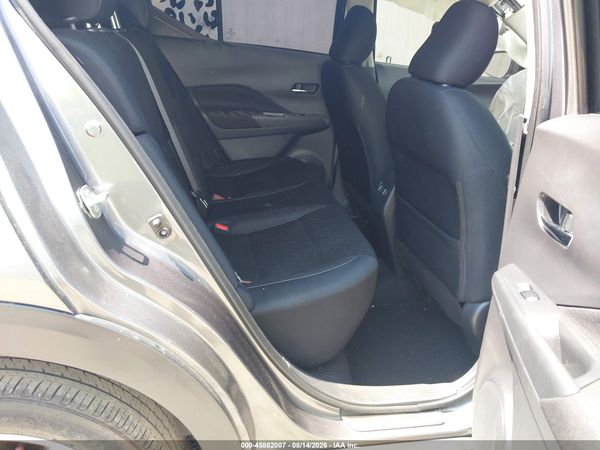 2024 NISSAN KICKS SV XTRONIC CVT — I8