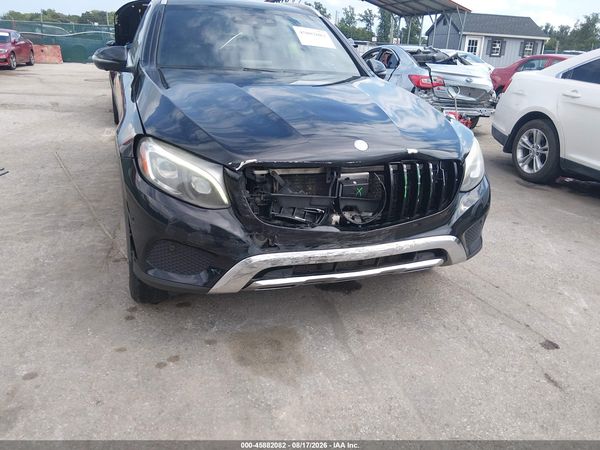 2017 MERCEDES-BENZ GLC 300 4MATIC