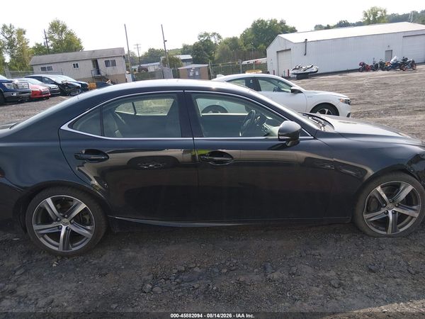 2018 LEXUS IS 300