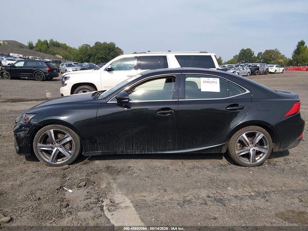 2018 LEXUS IS 300