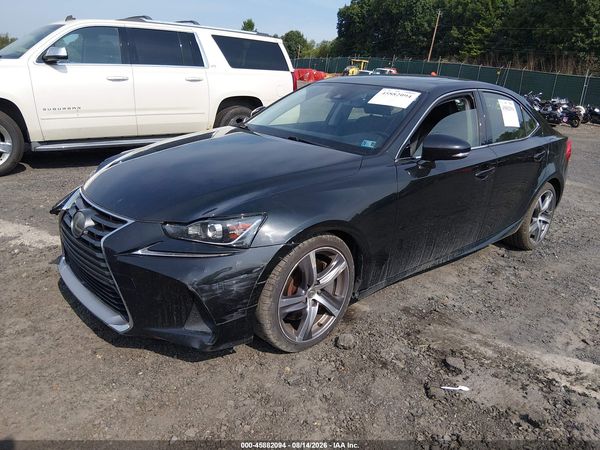 2018 LEXUS IS 300
