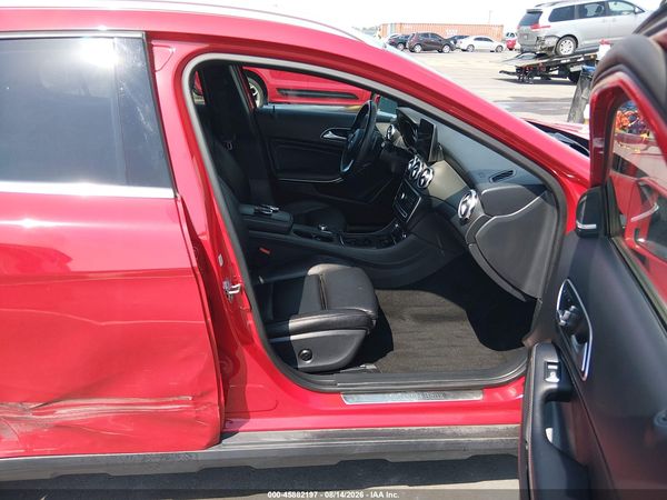 2019 MERCEDES-BENZ GLA 250 4MATIC
