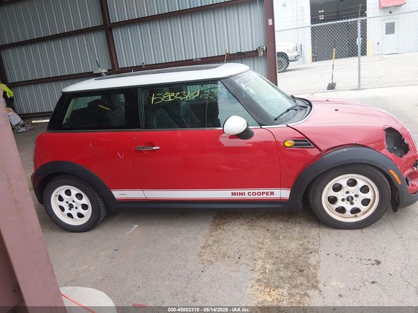 2013 MINI HARDTOP COOPER