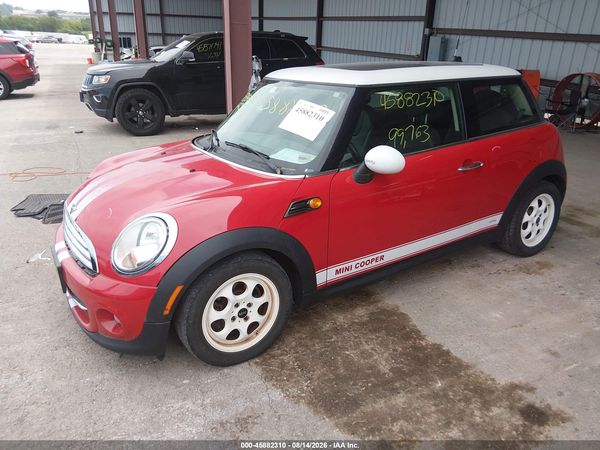 2013 MINI HARDTOP COOPER