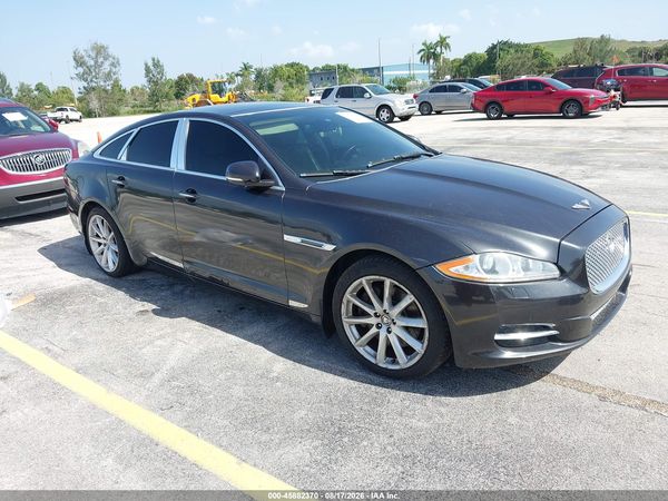 2012 JAGUAR XJ