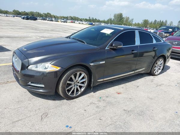 2012 JAGUAR XJ