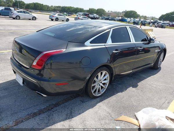 2012 JAGUAR XJ