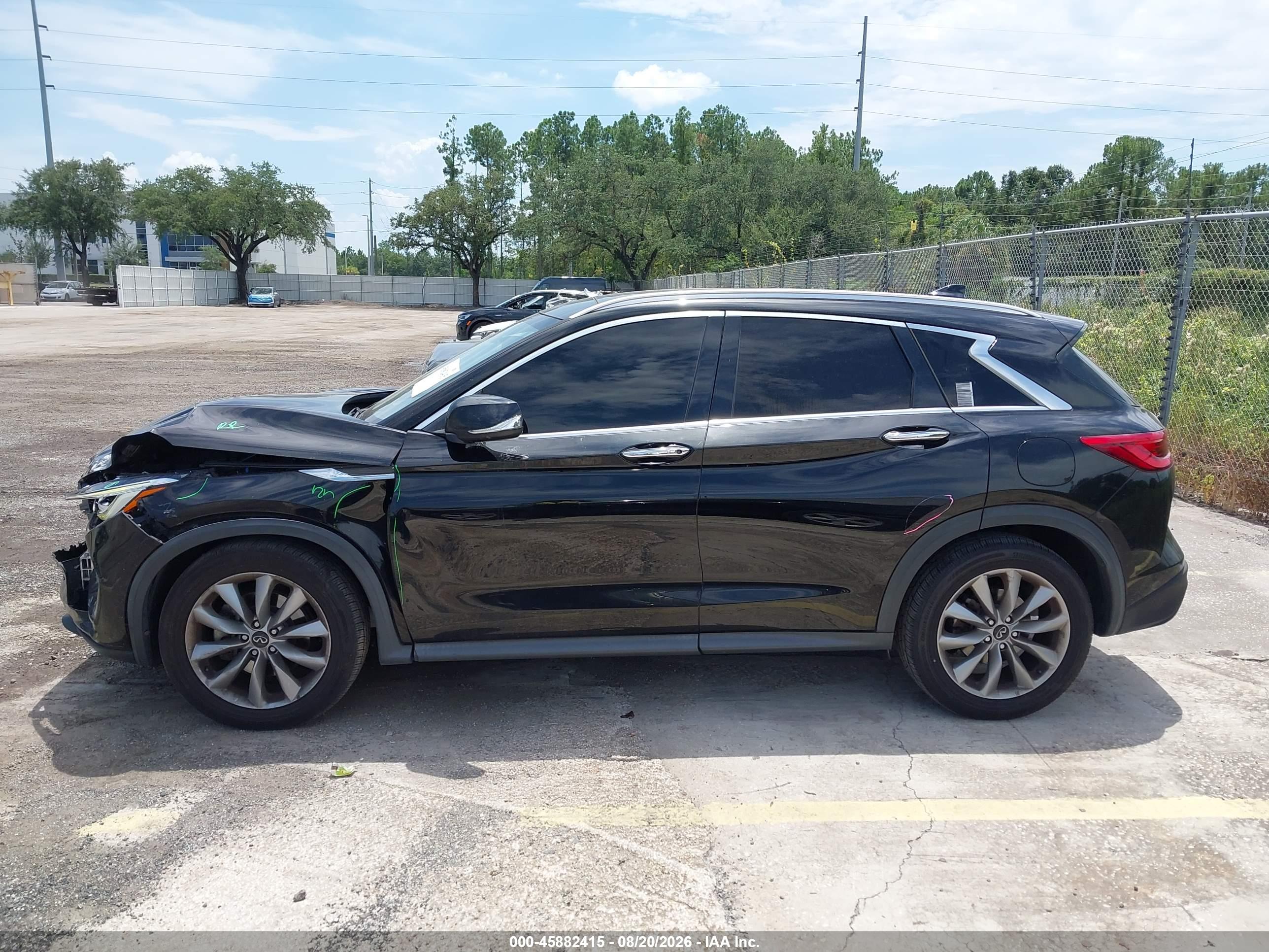 2021 INFINITI QX50 LUXE AWD