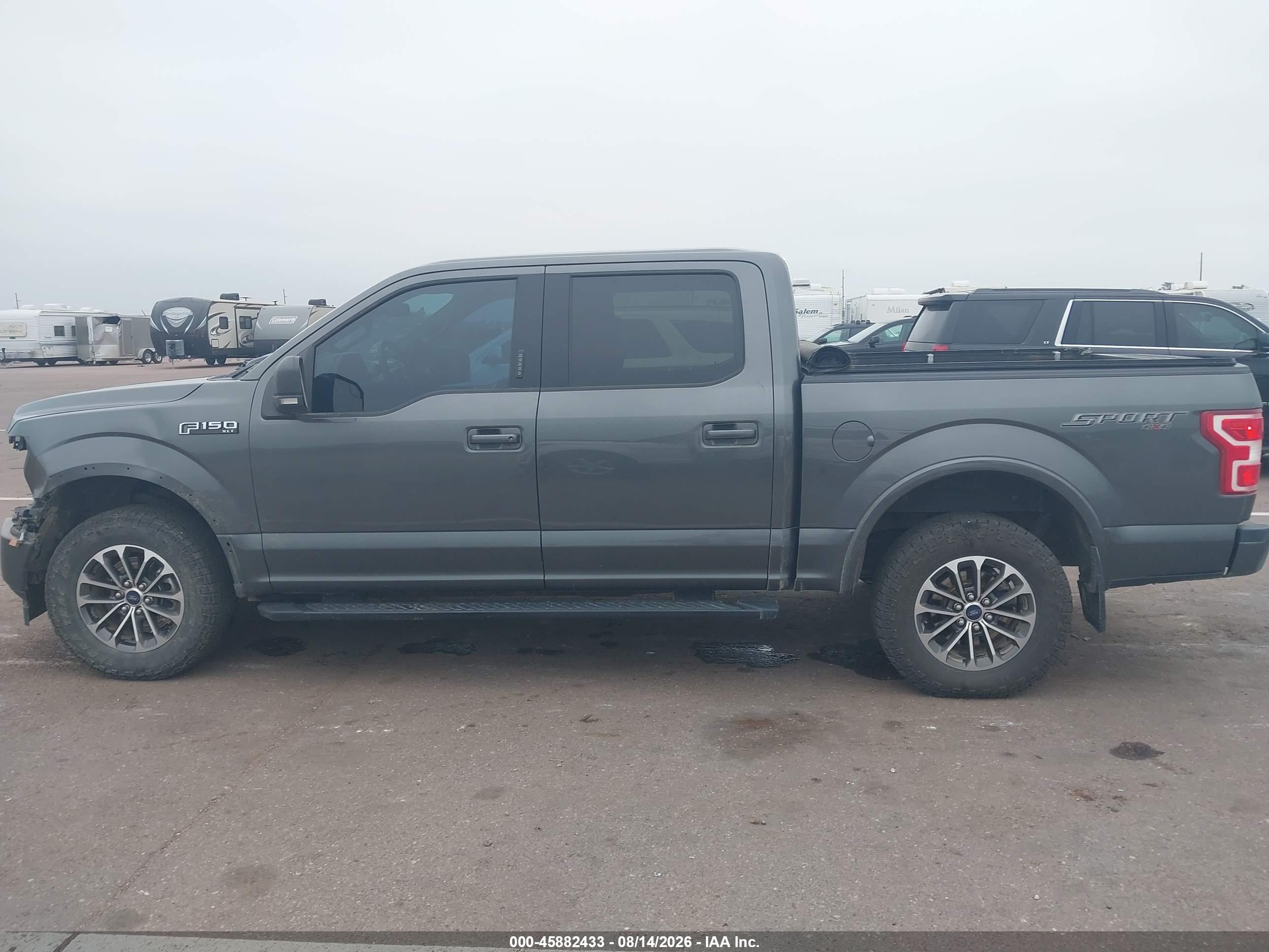 2019 FORD F-150 XLT