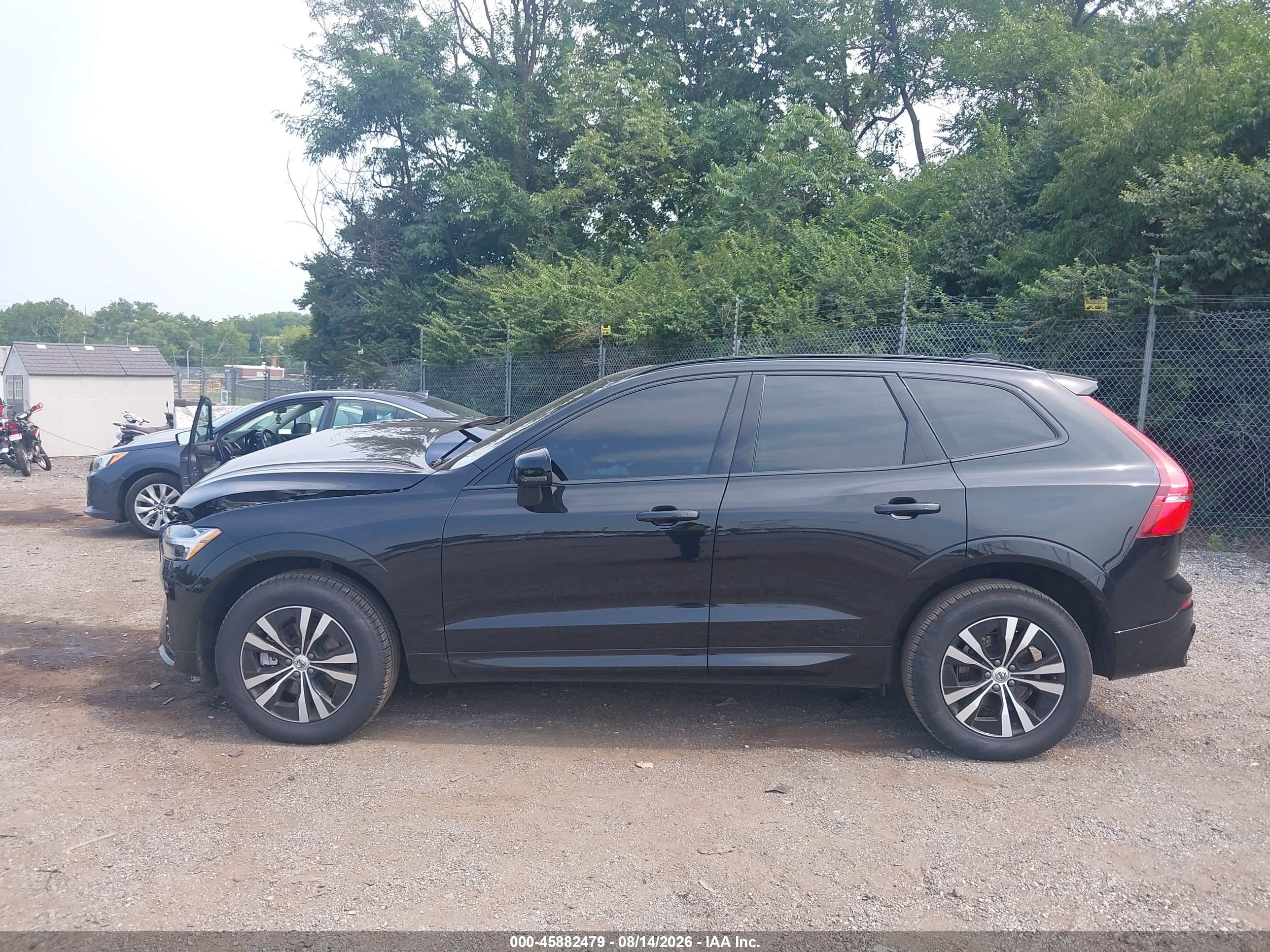 2025 VOLVO XC60 B5 CORE
