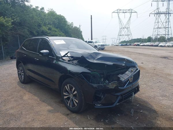 2025 VOLVO XC60 B5 CORE