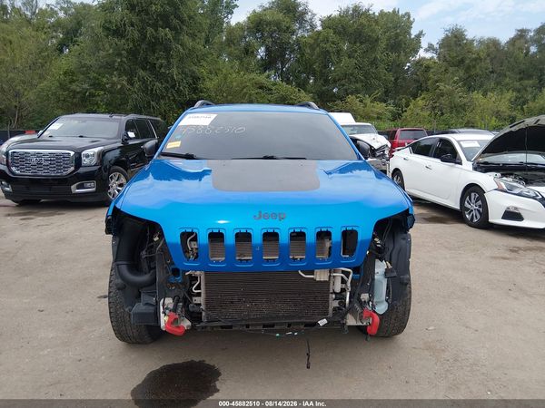 2020 JEEP CHEROKEE TRAILHAWK 4X4