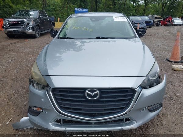 2018 MAZDA MAZDA3 TOURING