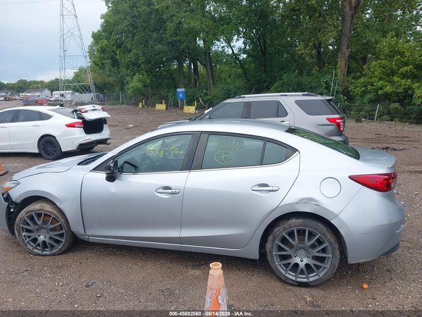 2018 MAZDA MAZDA3 TOURING