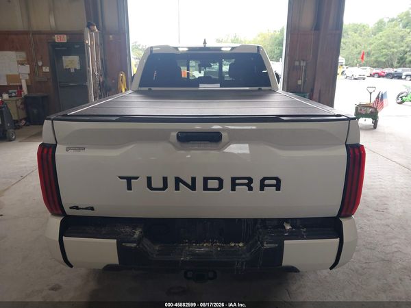 2025 TOYOTA TUNDRA SR5