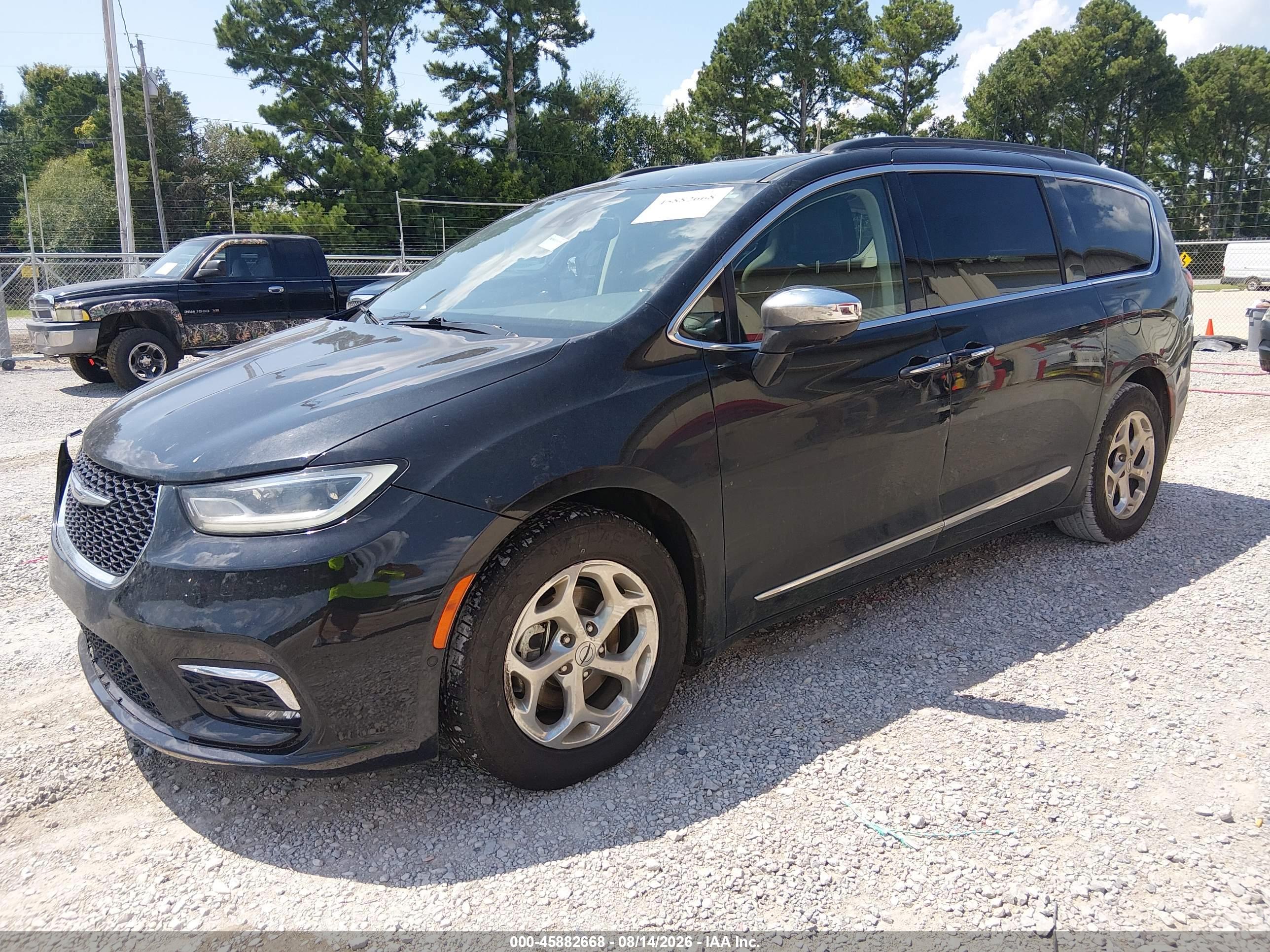 2022 CHRYSLER PACIFICA LIMITED — I2